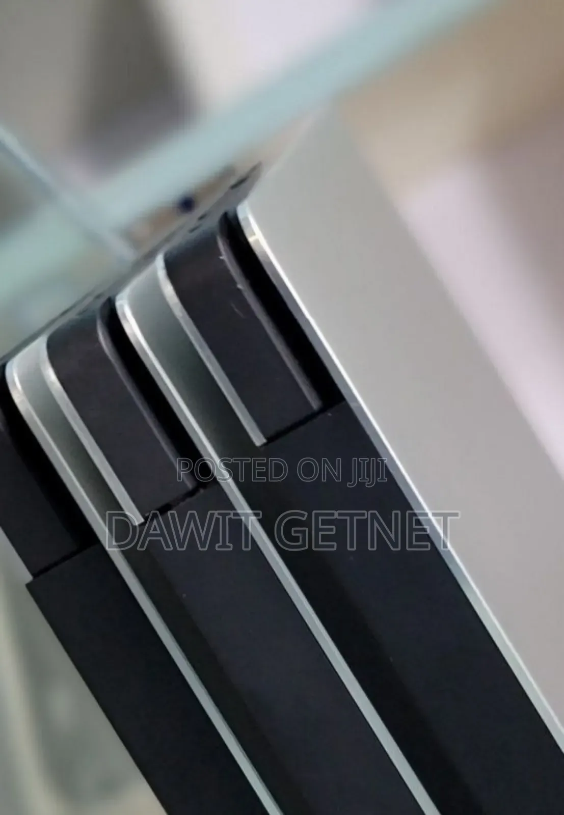 New Laptop Dell Precision 5540 16GB Intel Core I9 SSD 1T