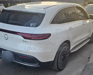 Mercedes-Benz EQC EQC400 4MATIC 2022 White