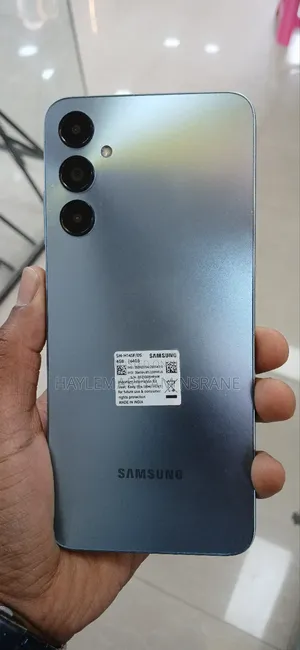 Photo - Samsung Galaxy M14 64 GB