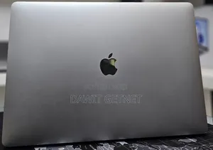 New Laptop Apple MacBook Pro 2019 16GB Intel Core I9 SSD 512GB