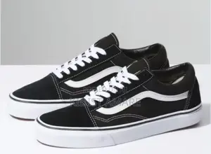Photo - Vans Old School Shoe