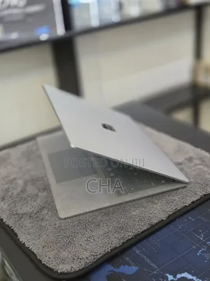 New Laptop Microsoft Surface Laptop 4 16GB Intel Core I7 SSD 512GB