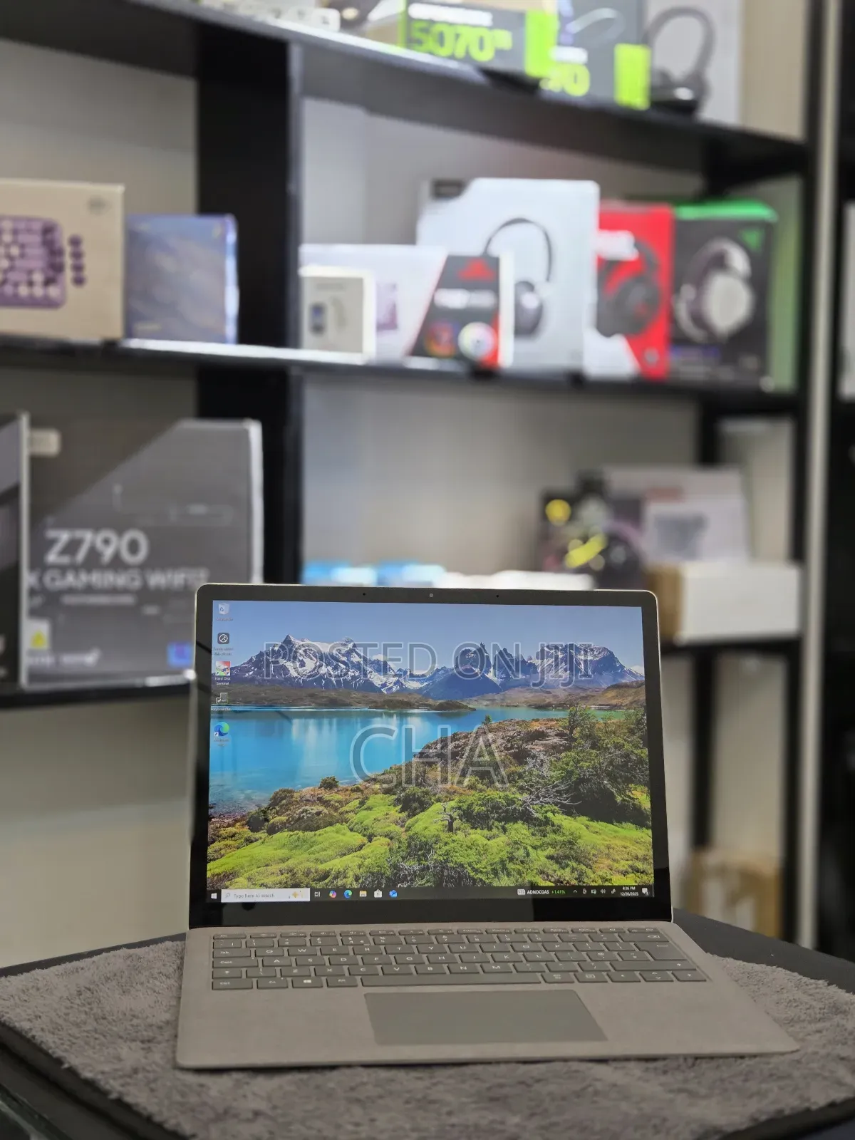 New Laptop Microsoft Surface Laptop 4 16GB Intel Core I7 SSD 512GB