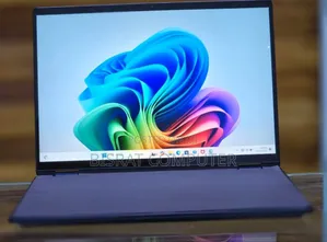 New Laptop HP OmniBook 5 14" 16GB Intel Core Ultra 7 SSD 1T