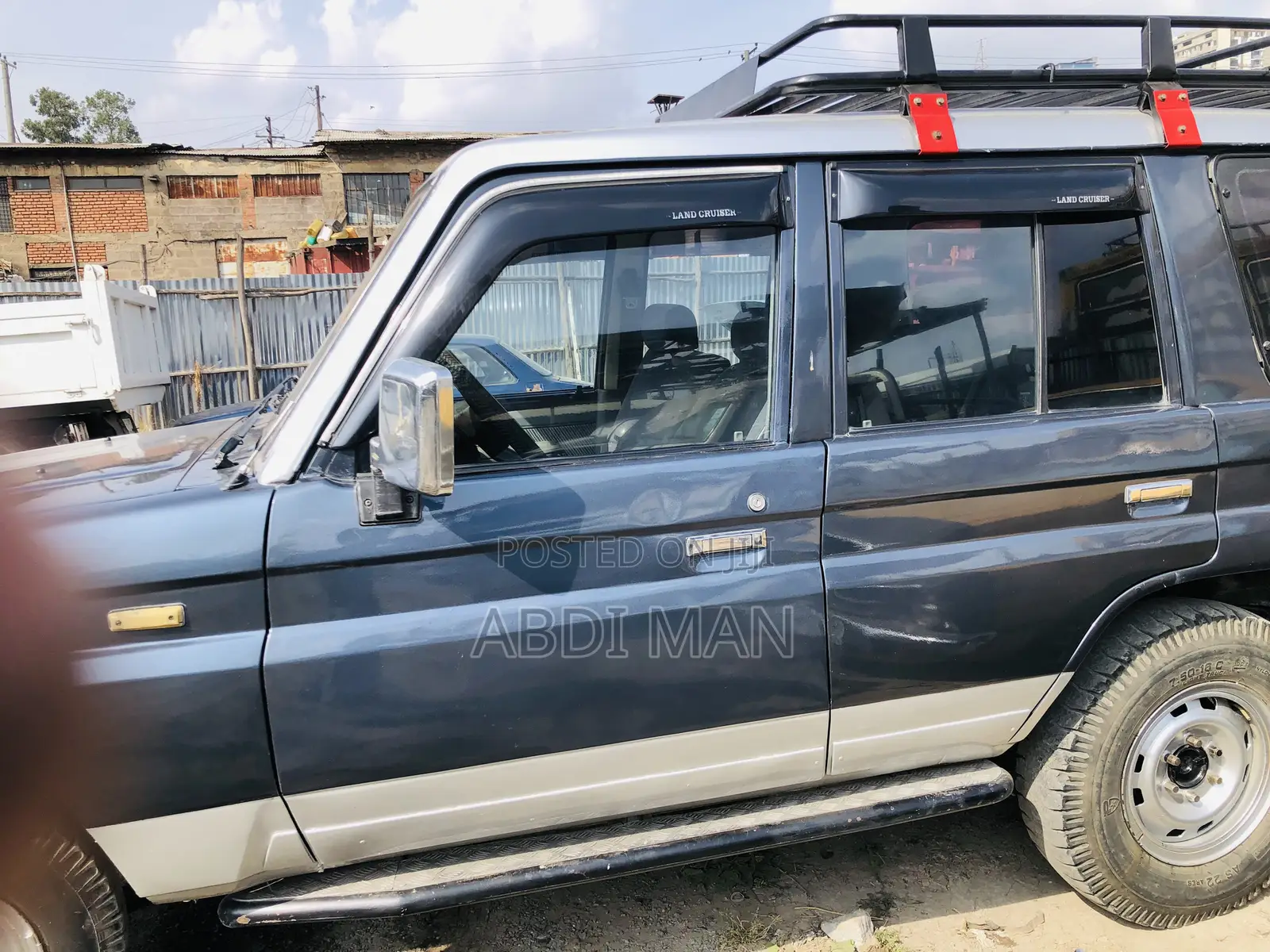 Toyota Land Cruiser 1991 Blue