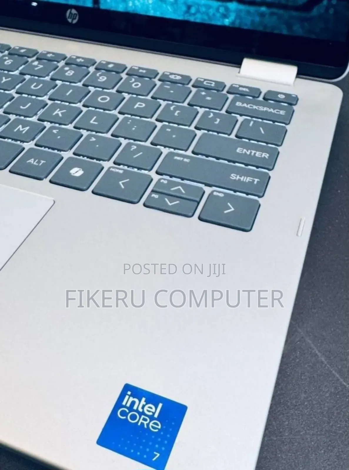 New Laptop HP OmniBook 5 14" 16GB Intel Core 7 SSD 512GB