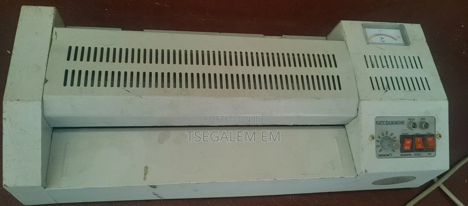 Plastic Sealing Machine