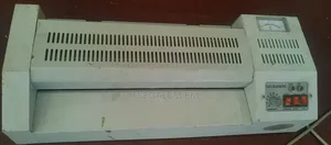 Plastic Sealing Machine