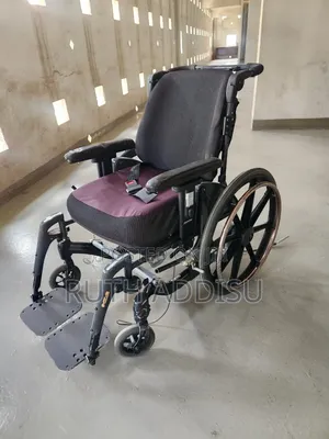 European Very Comfortable Wheelchair鳵你wheelchair痲你wheelchair Medical