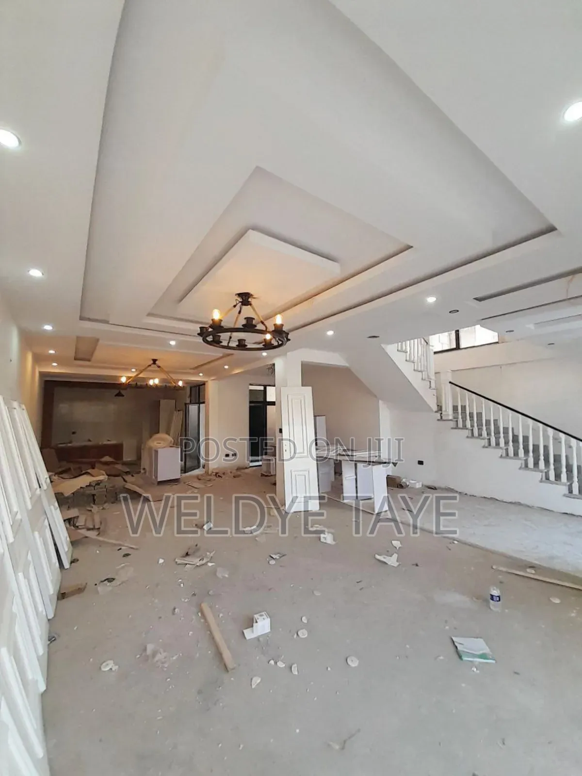 Furnished 6bdrm House in Bole for sale