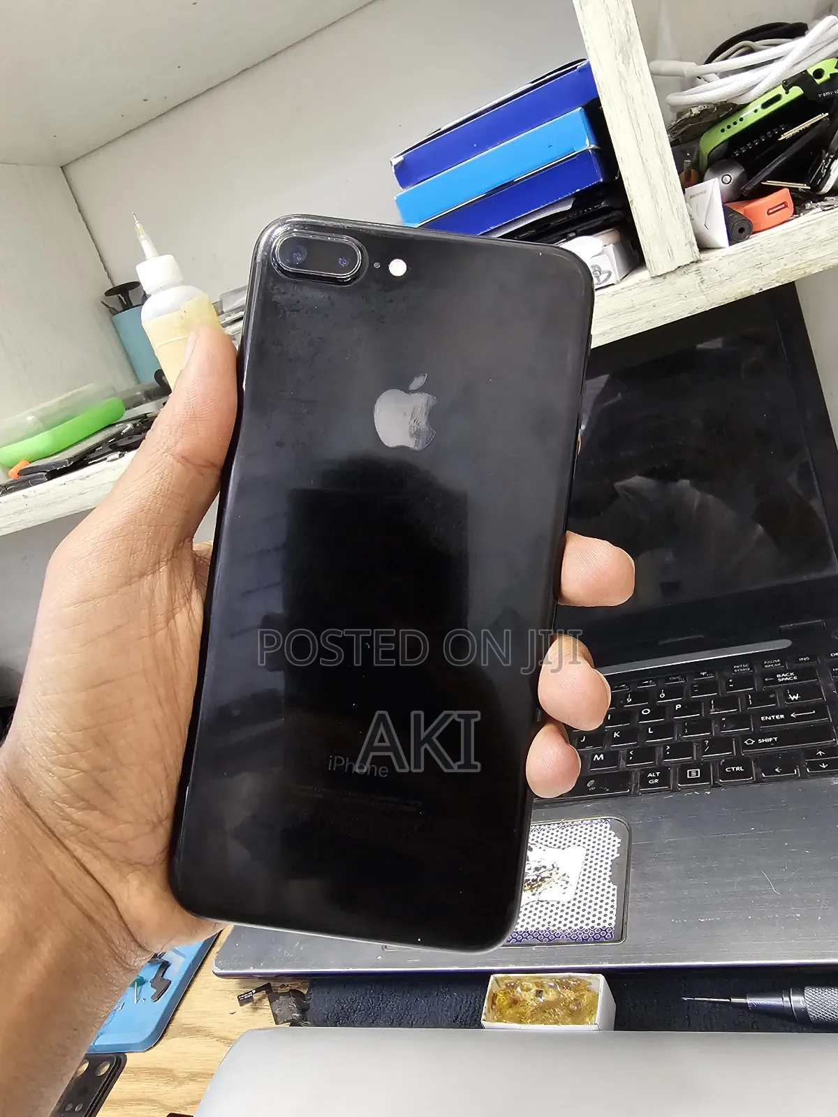 Apple iPhone 8 Plus 64 GB Black