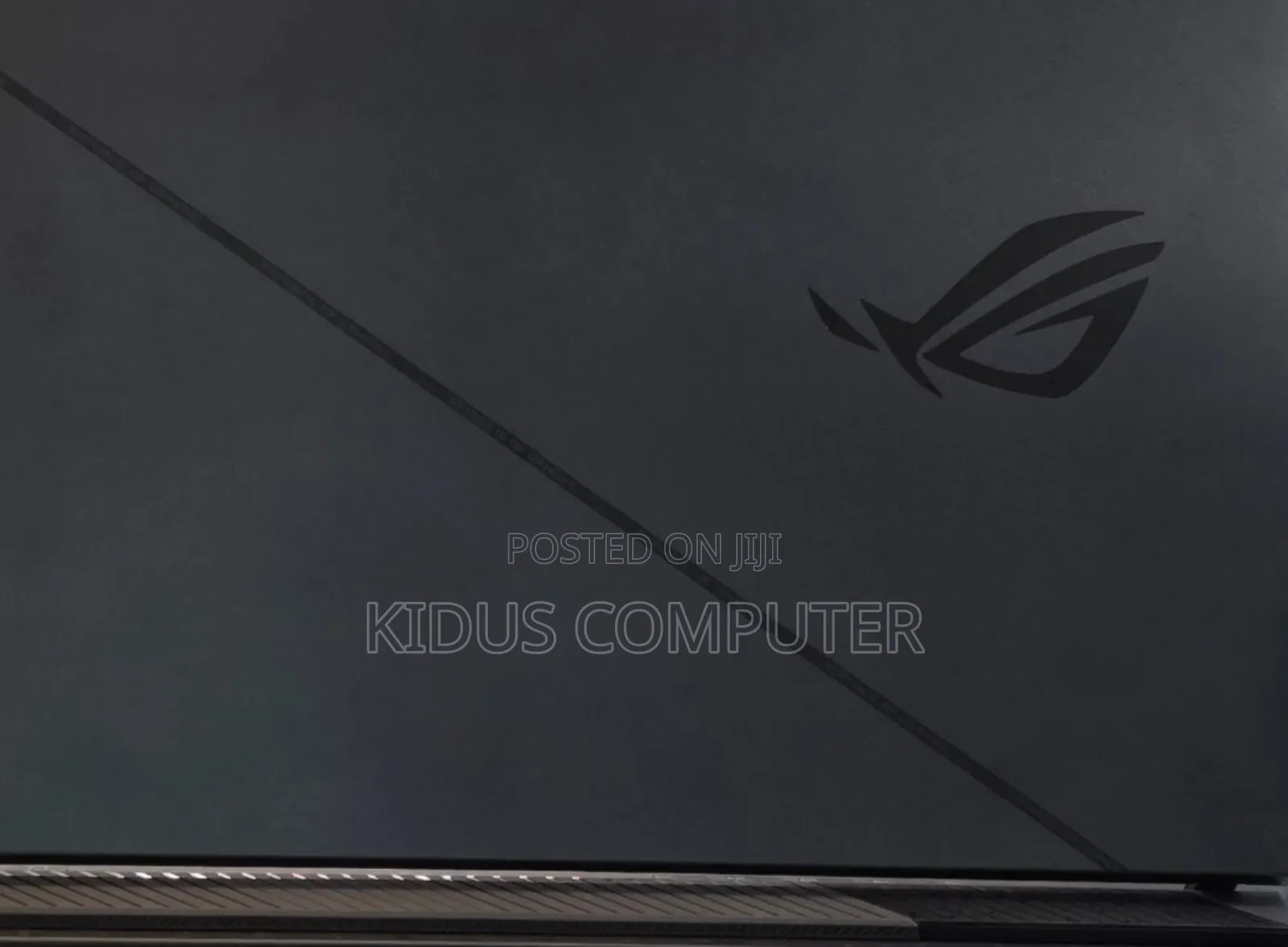 New Laptop Asus ROG Strix G15 16GB Intel Core I9 SSD 1T