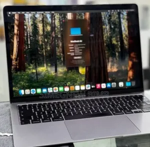 New Laptop Apple MacBook Air 2020 8GB Intel Core 3 SSD 256GB