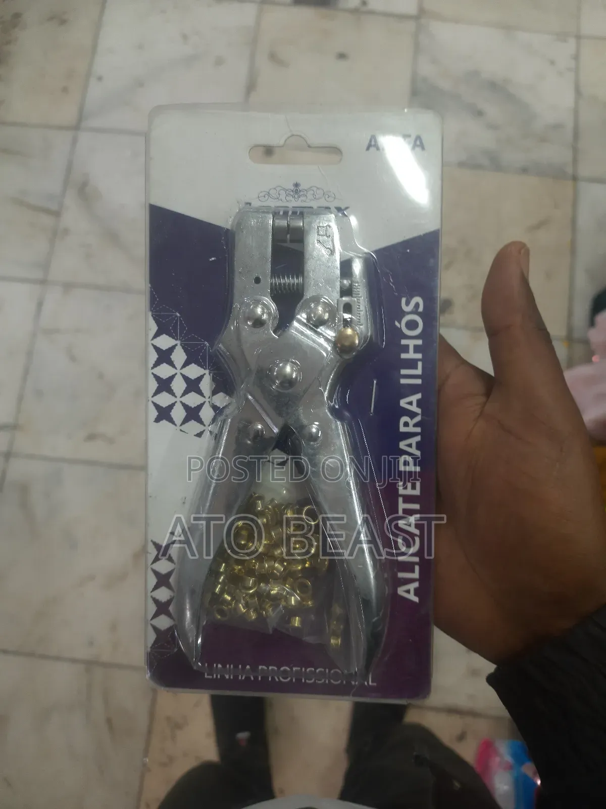 Lanmax Professional Eyelet Pliers Tool/ ከምሱር መብሻ እና መጨፍለቂያ