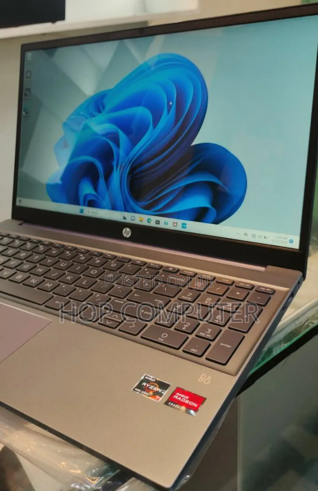 New Laptop HP Pavilion 15 16GB AMD Ryzen 7 SSD 512GB