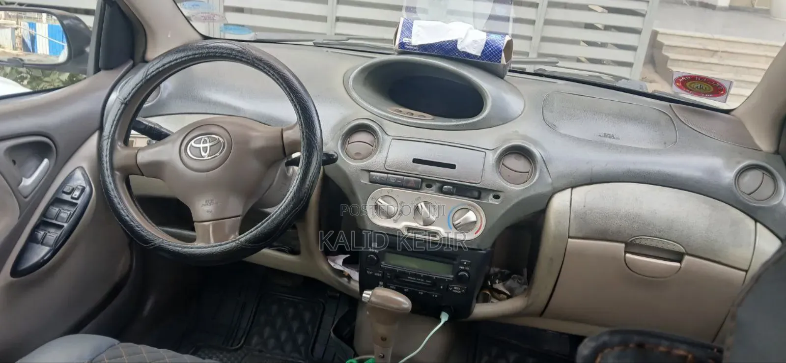 Toyota Platz 2005 Silver