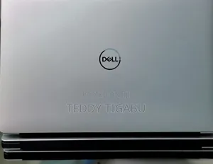 Photo - New Laptop Dell Precision 5540 16GB Intel Core I9 SSD 1T