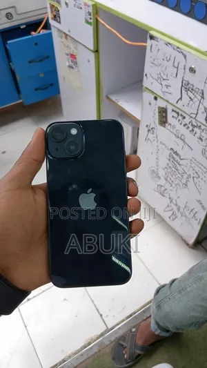 Photo - New Apple iPhone 14 128 GB Blue