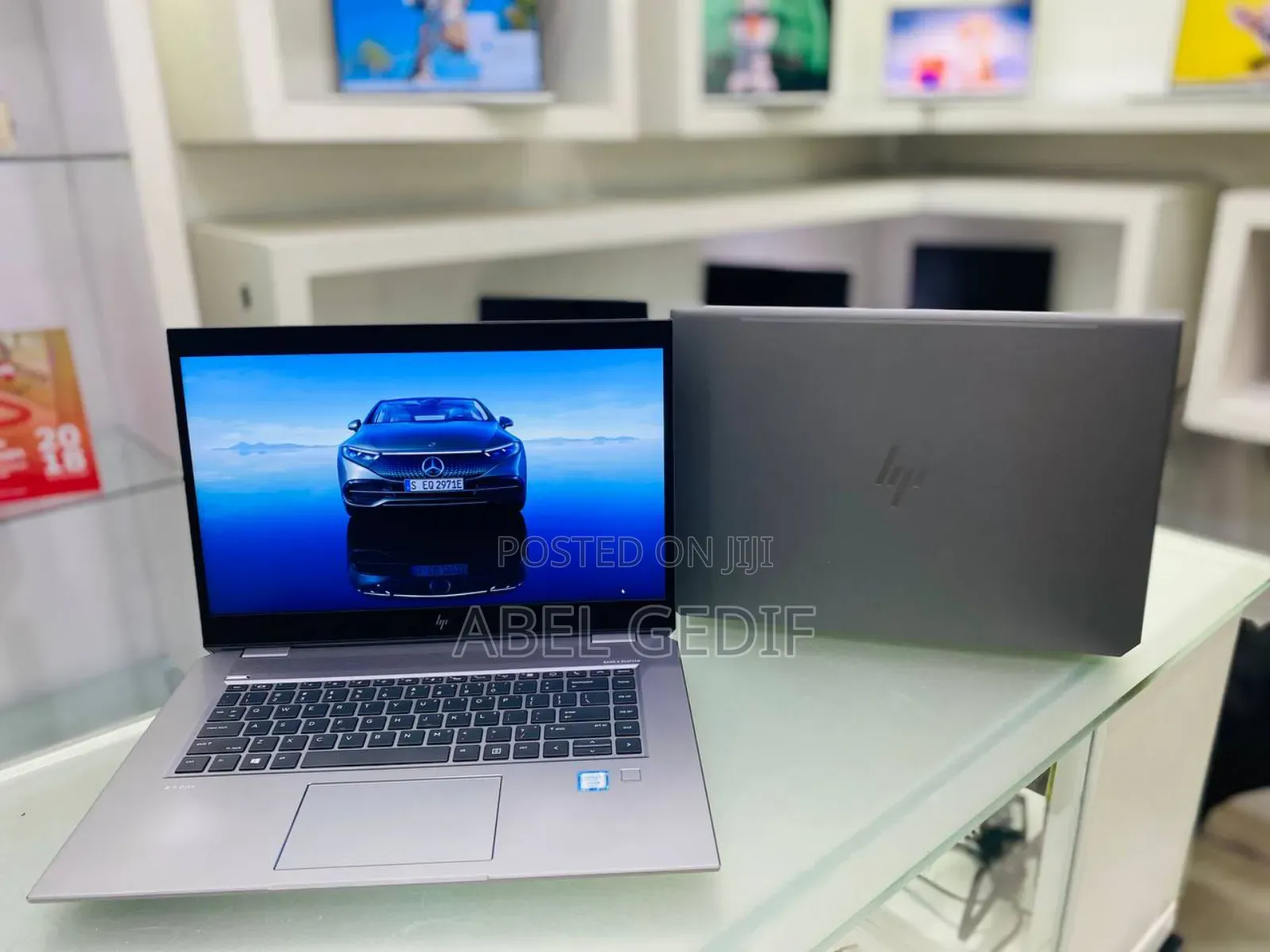 New Laptop HP ZBook Firefly 15 G7 16GB Intel Xeon SSD 512GB