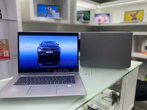 Photo - New Laptop HP ZBook Firefly 15 G7 16GB Intel Xeon SSD 512GB