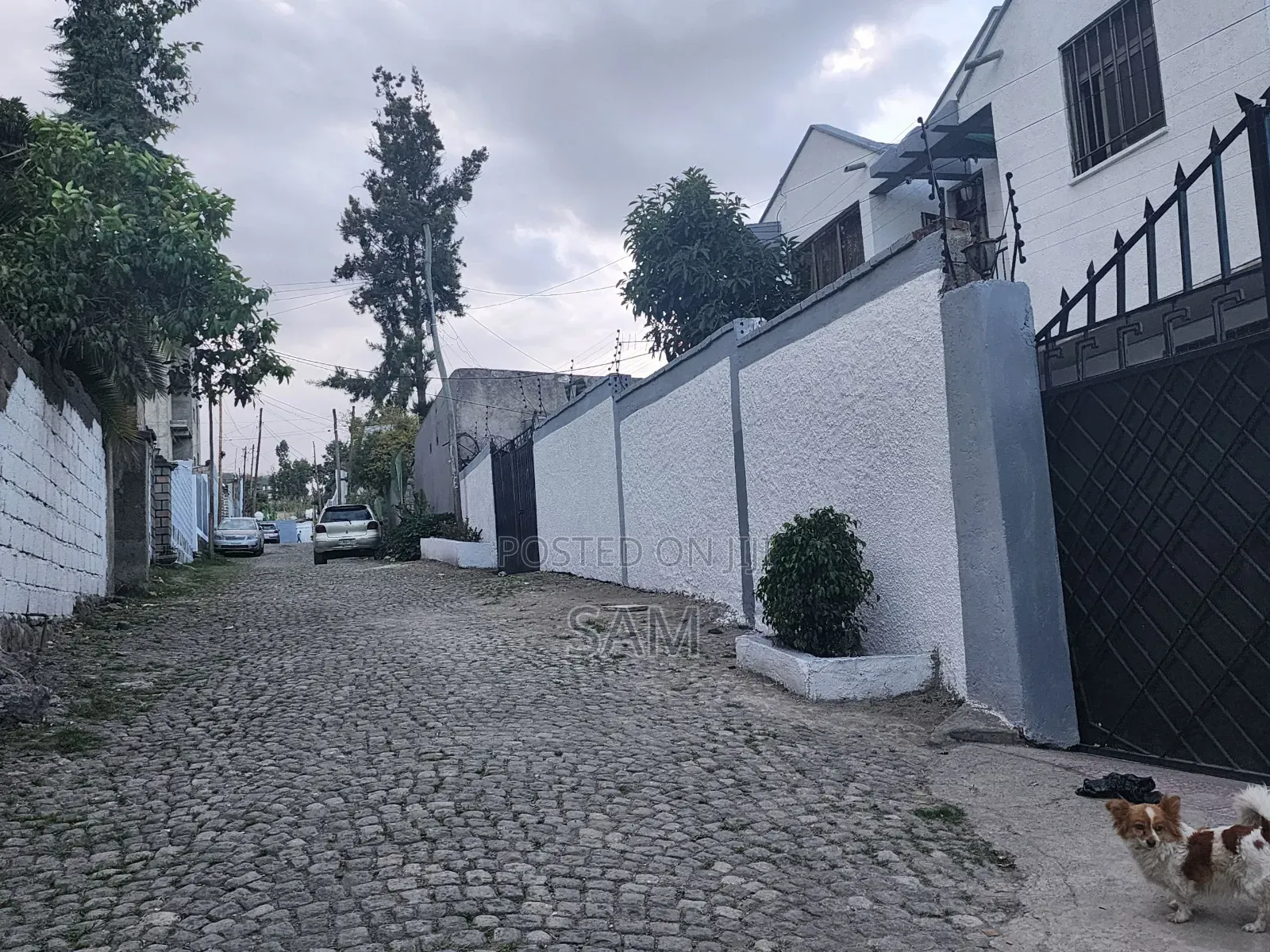 3bdrm House in Nifas Silk-Lafto for sale