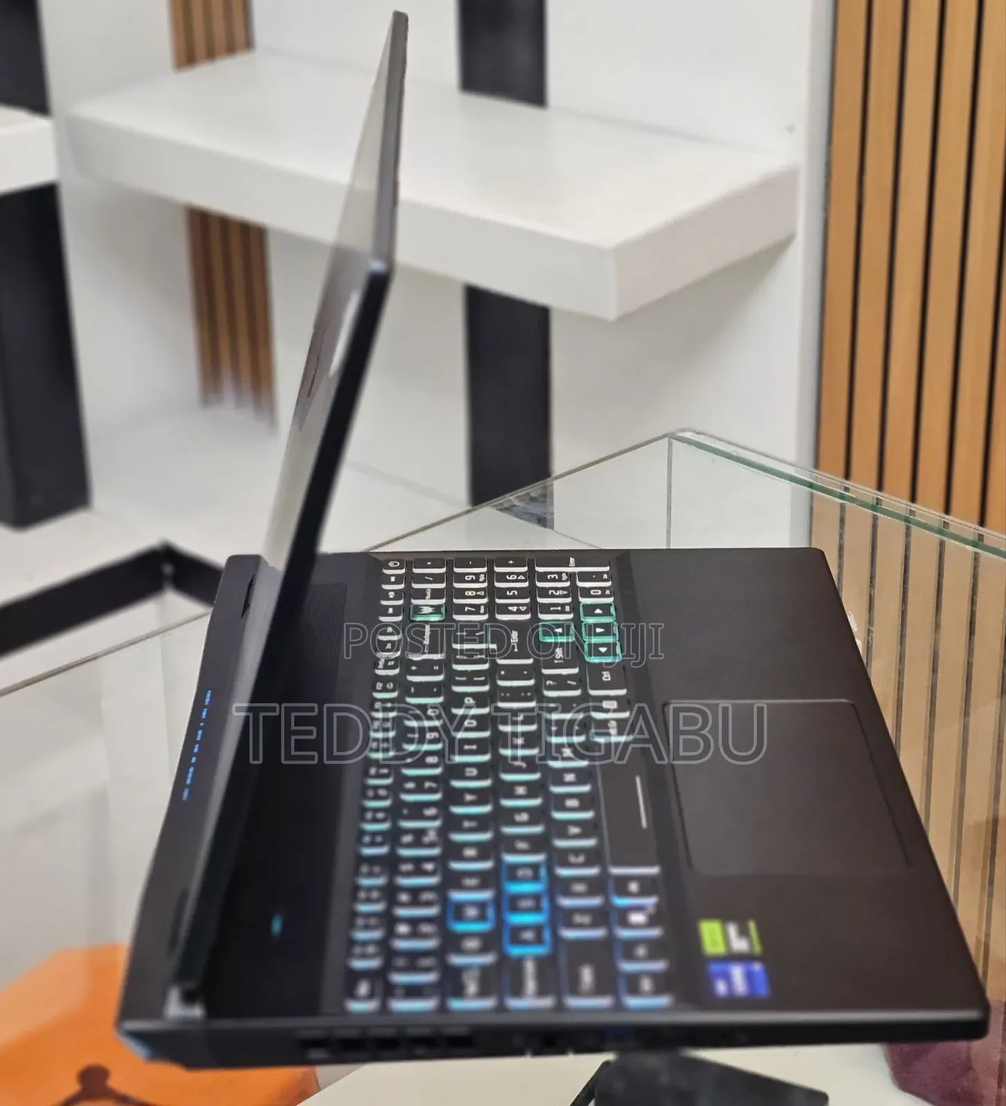 New Laptop Acer Predator Helios 300 16GB Intel Core I9 SSD 1T