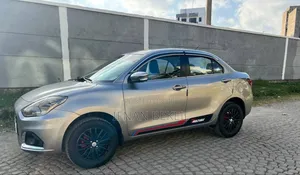 Photo - Suzuki Dzire 2022 Gray