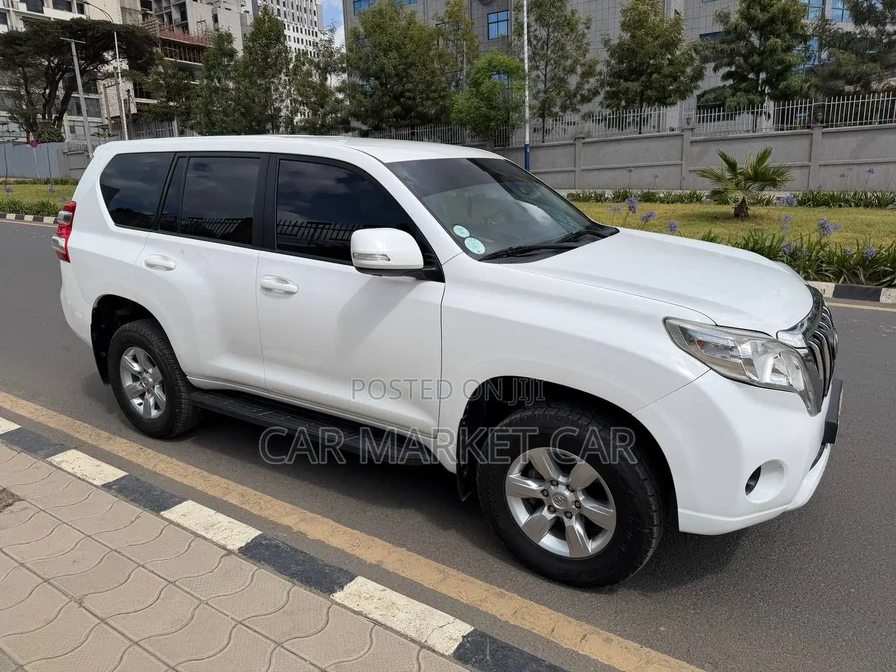 Toyota Land Cruiser Prado 3.0 D-4D (172 Hp) 2016 White