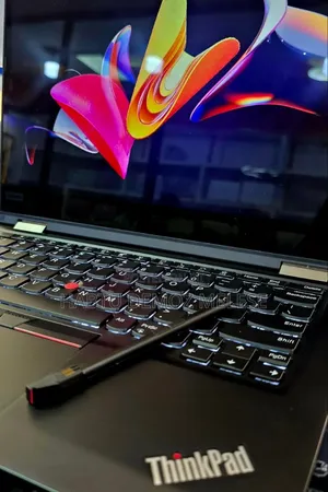 New Laptop Lenovo IdeaPad Yoga 13 16GB Intel Core I7 SSD 1T