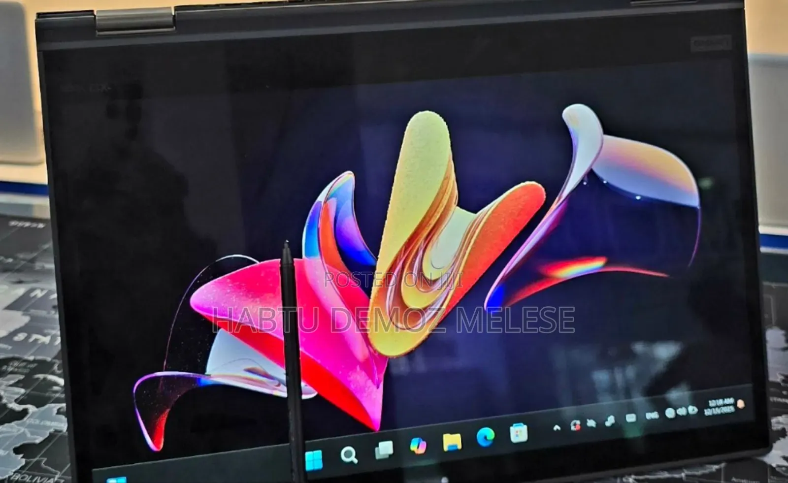 New Laptop Lenovo IdeaPad Yoga 13 16GB Intel Core I7 SSD 1T