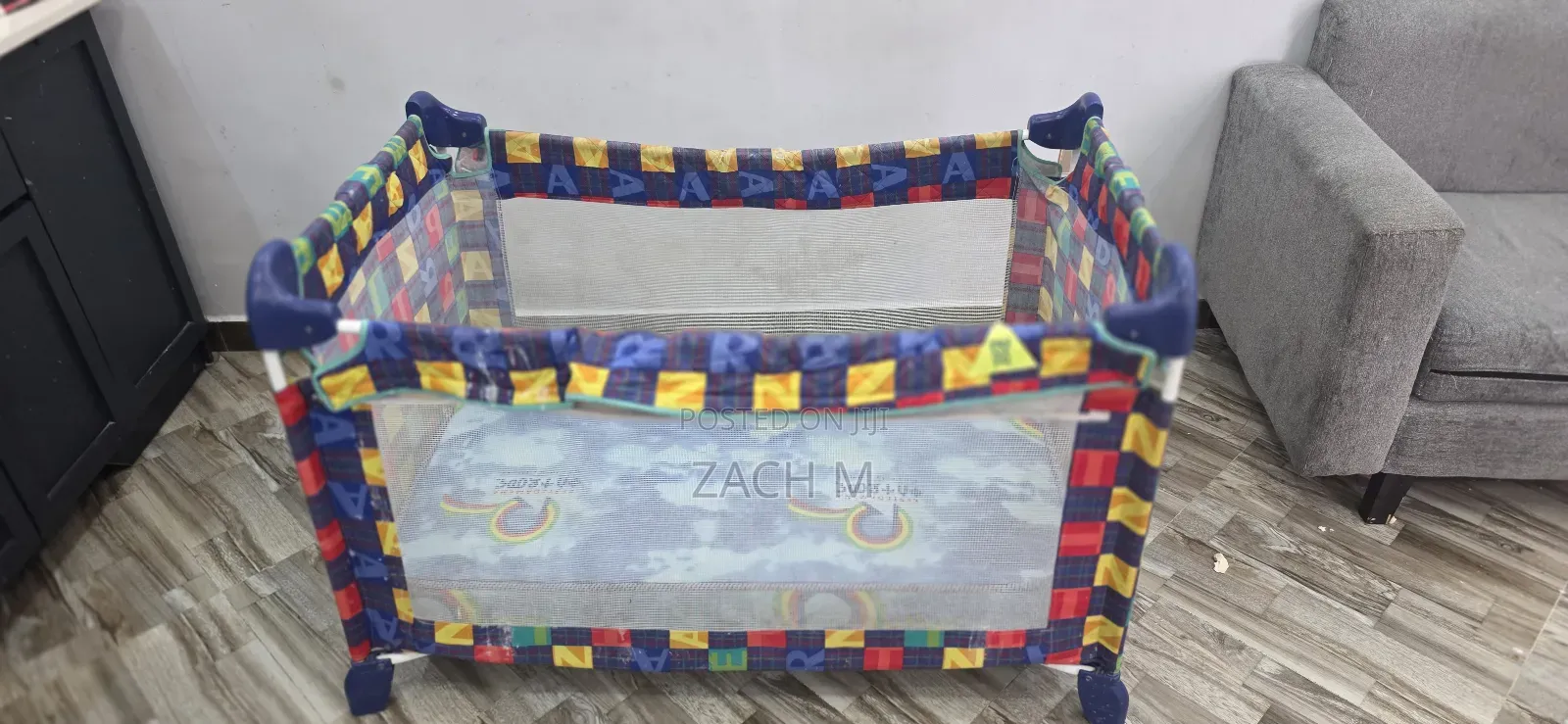  (Used)ተጣጣፊ የ ልጆች አልጋ (Foldable Kids Bed)