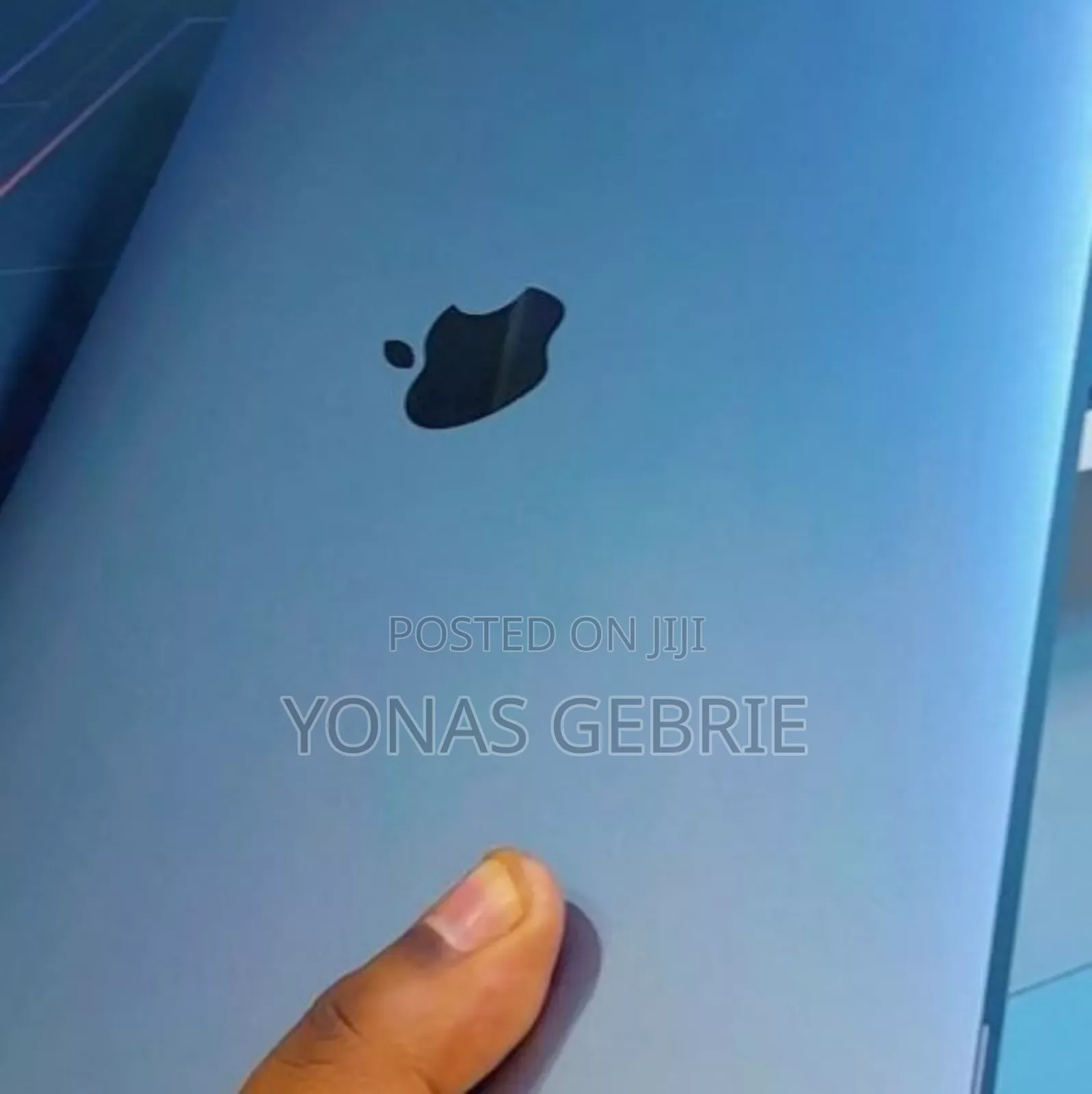 New Laptop Apple MacBook Air 2020 M1 8GB Apple M1 SSD 256GB