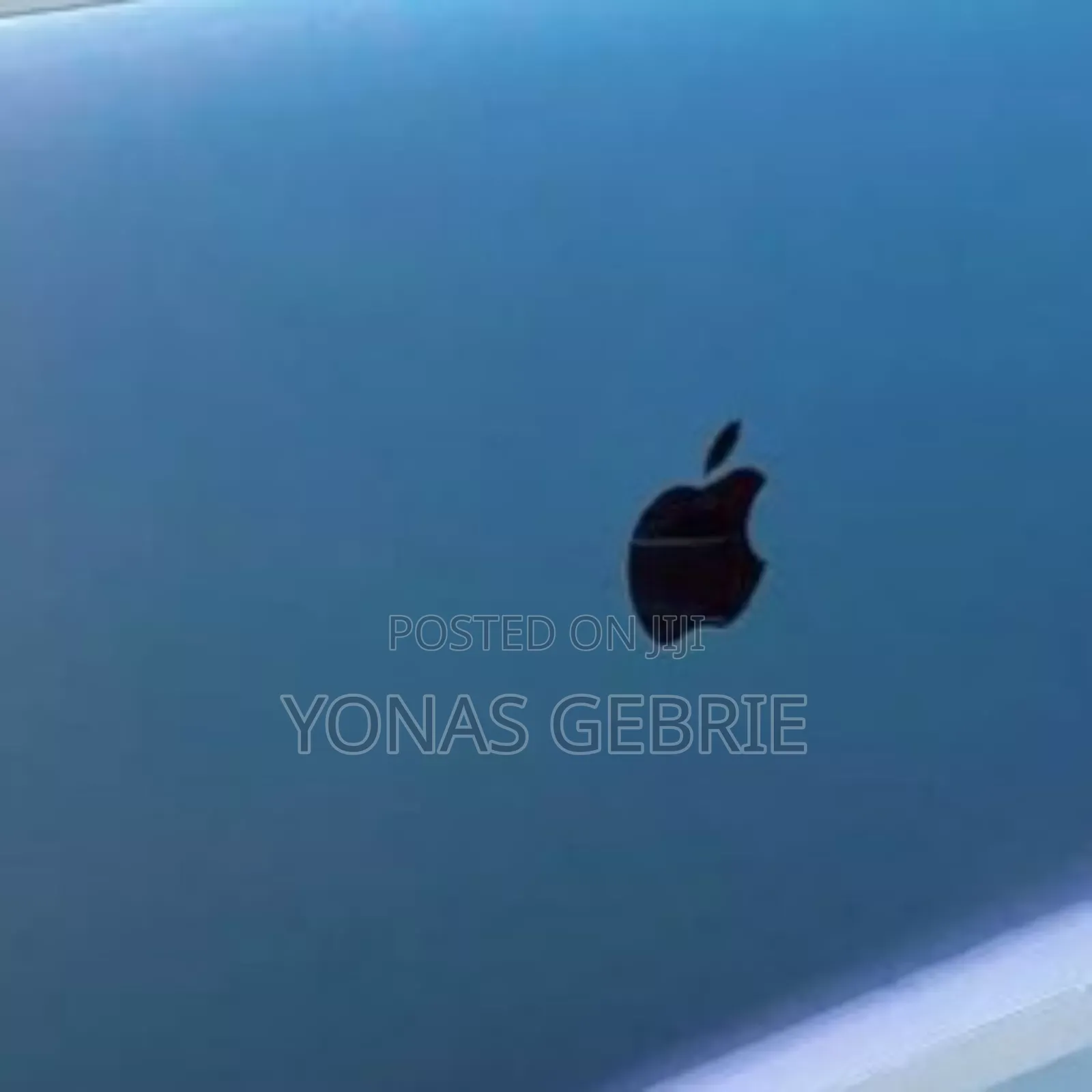 New Laptop Apple MacBook Air 2020 M1 8GB Apple M1 SSD 256GB