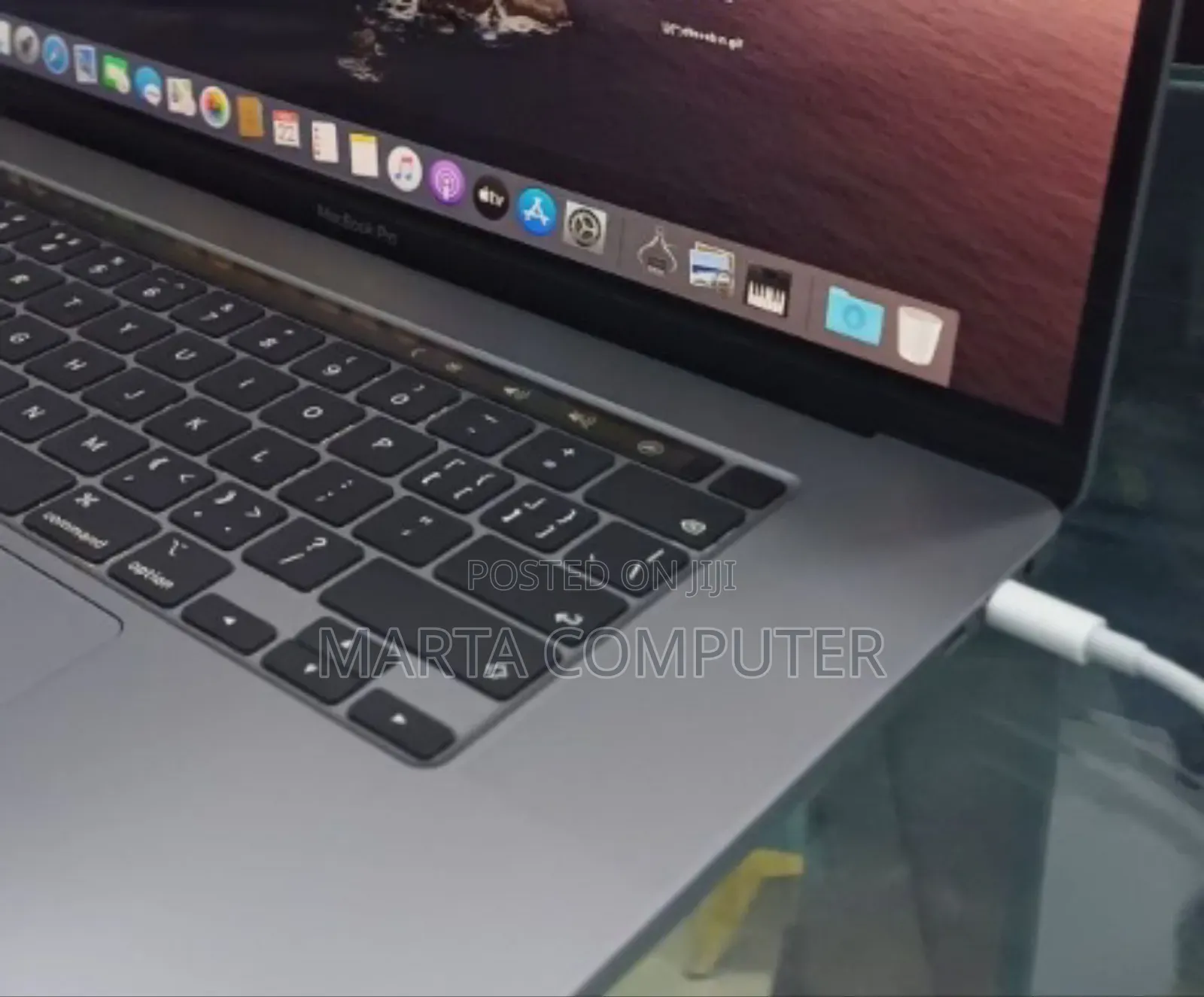 New Laptop Apple MacBook Pro 2019 32GB Intel Core I9 SSD 1T