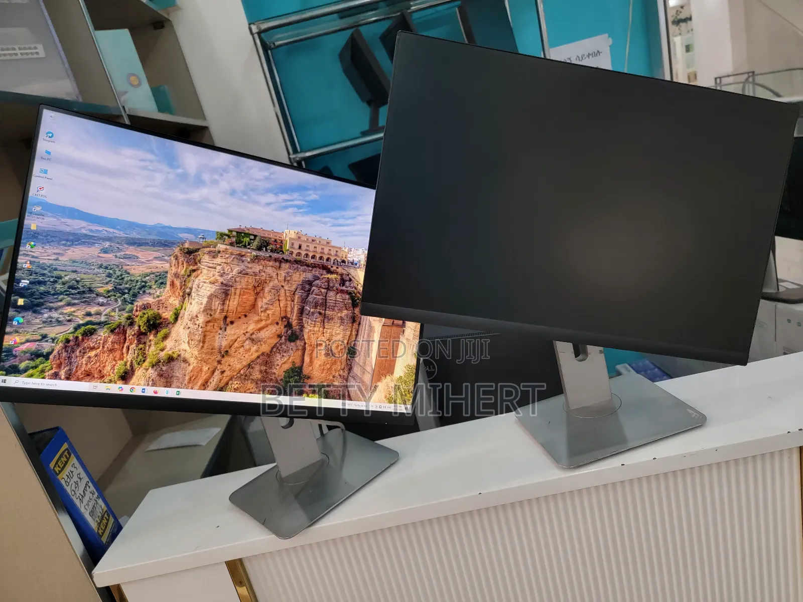 🅓🅔🅛🅛 24" Frameless Monitor