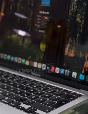 New Laptop Apple MacBook Air 2020 8GB Intel Core i3 SSD 256GB