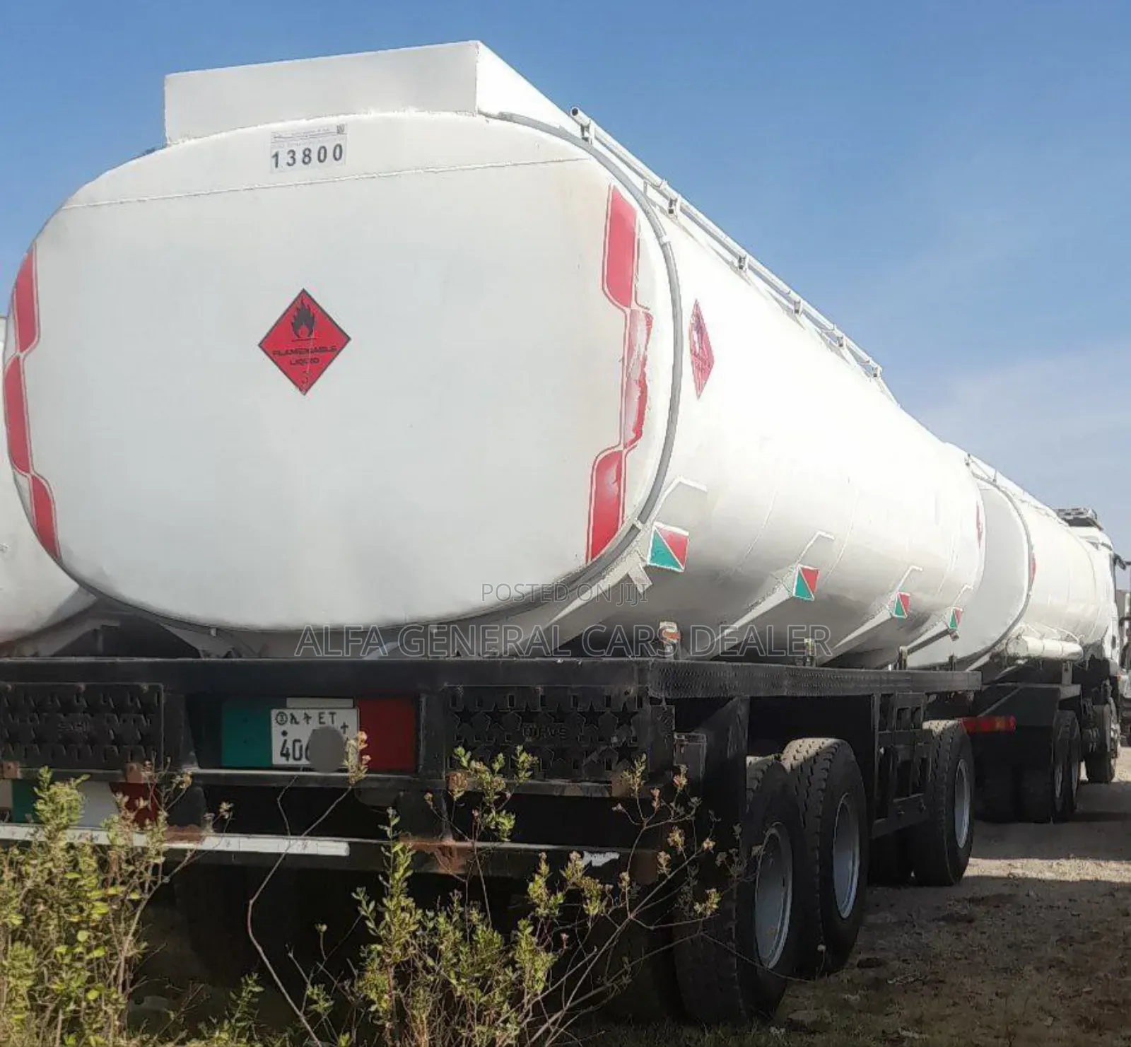 2025 ሲኖ Tx-371 Hp ቦቴ ከነተሳቢው a-34