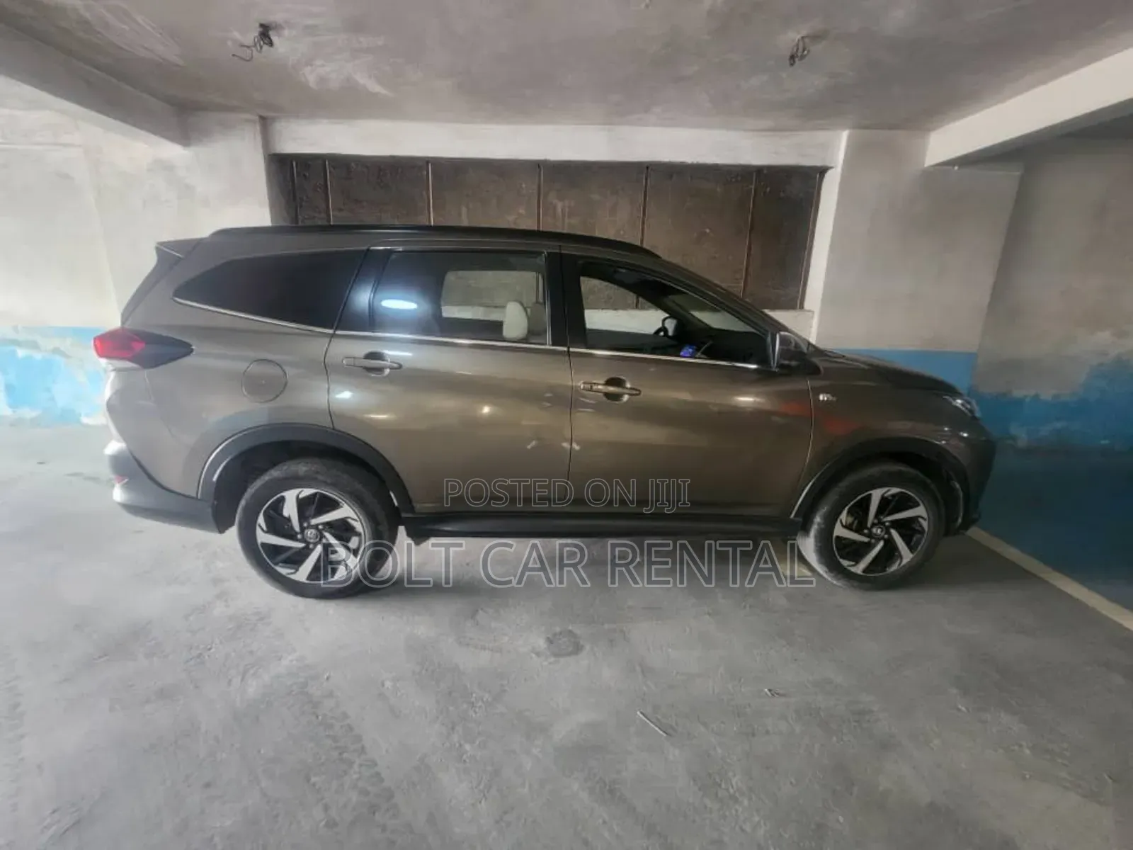 የሚከራዩtoyota Rushመኪኖች አሉን, ይደውሉልን!