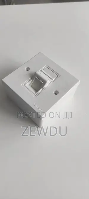 Wall Mounted Rj11 Single Outlet Kit/የስልክ ሶኬት ለቤትዎ ወይም ለቢሮዎ