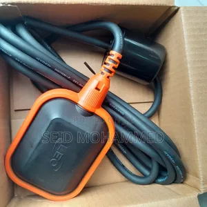 Photo - Floating Switch Leo