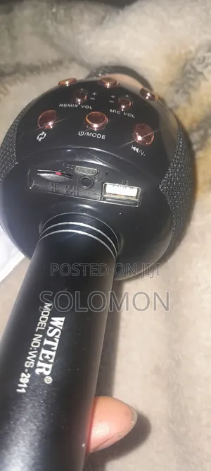 Photo - Speaker Ad Mic