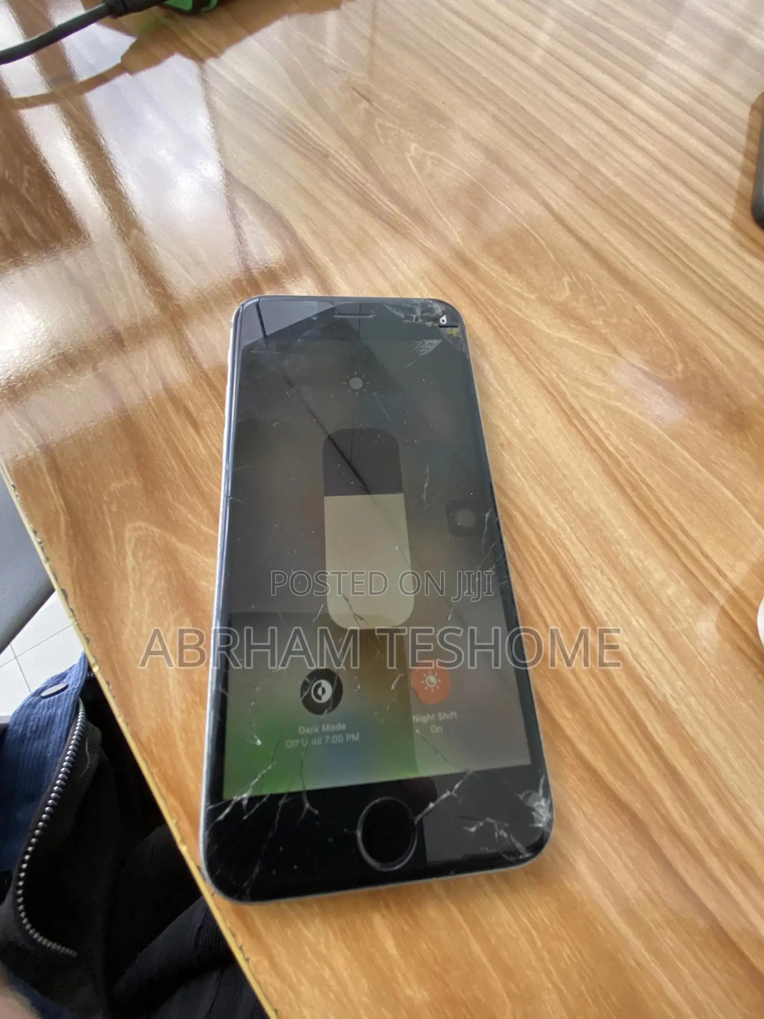 Apple iPhone 6s 16 GB Silver