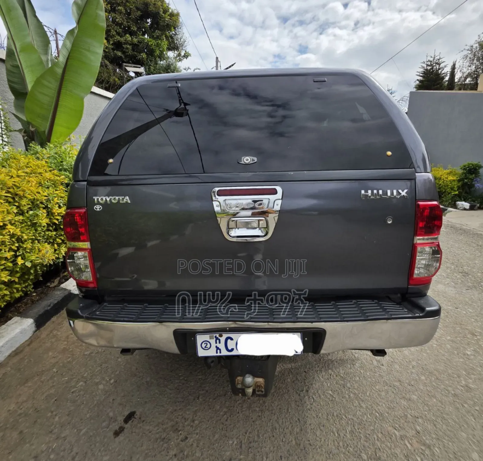Toyota Hilux 2010 Blue