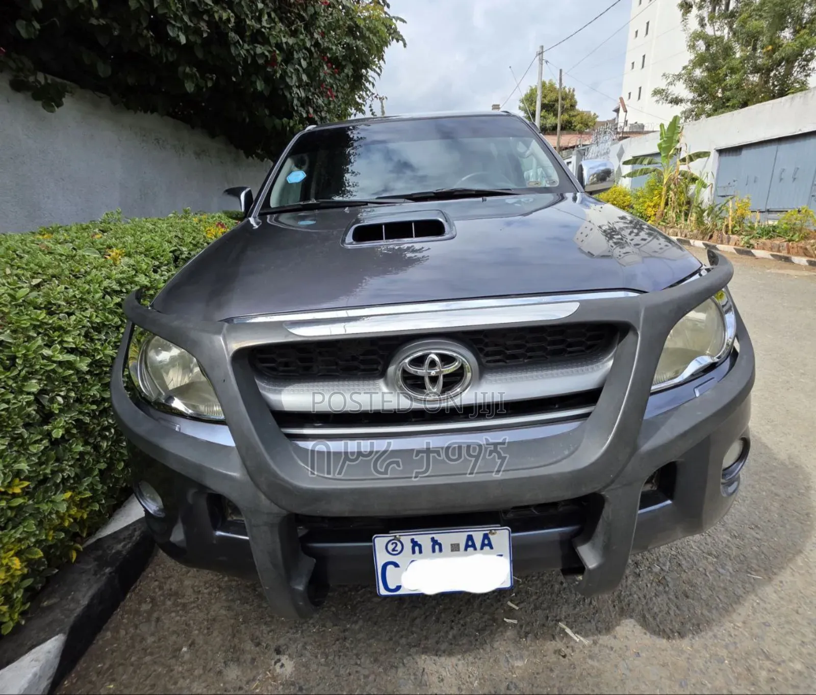 Toyota Hilux 2010 Blue