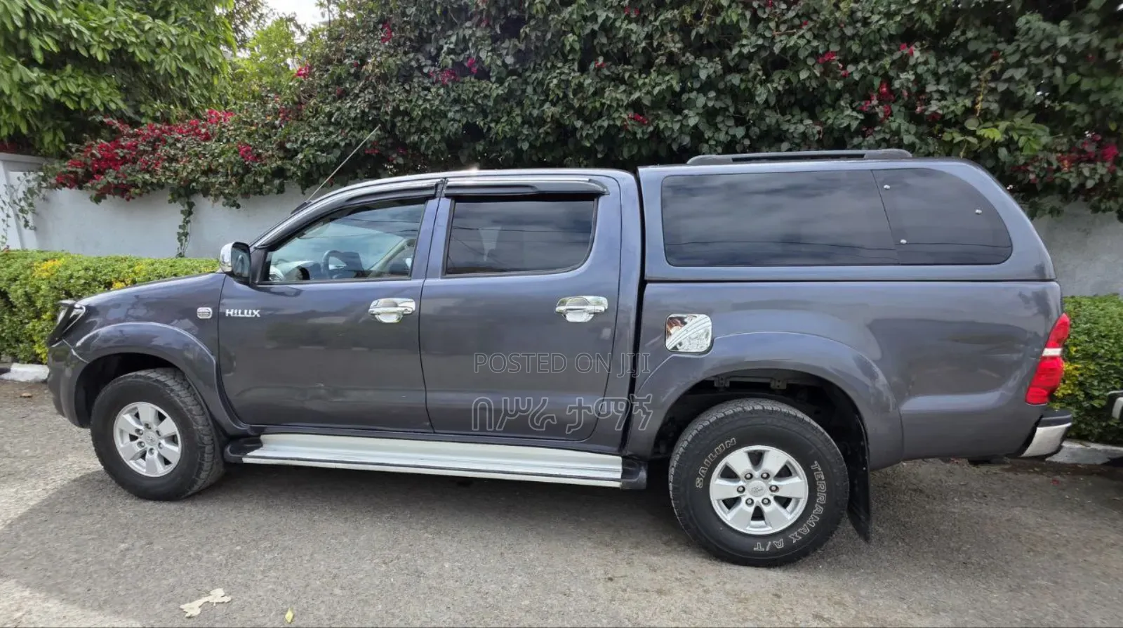 Toyota Hilux 2010 Blue
