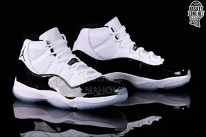 Nike Jordan 11