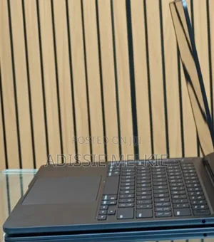 New Laptop Apple MacBook Air 2024 M3 13-Inch 8GB Apple M3 SSD 256GB