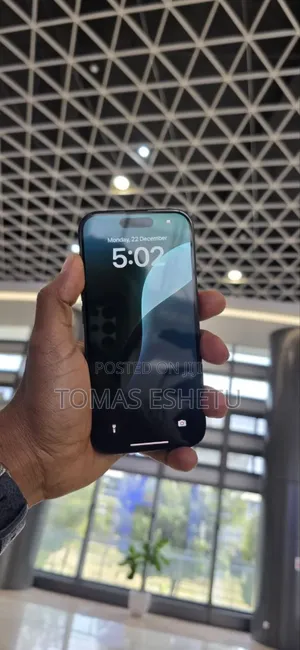 New Apple iPhone 16 128 GB Black