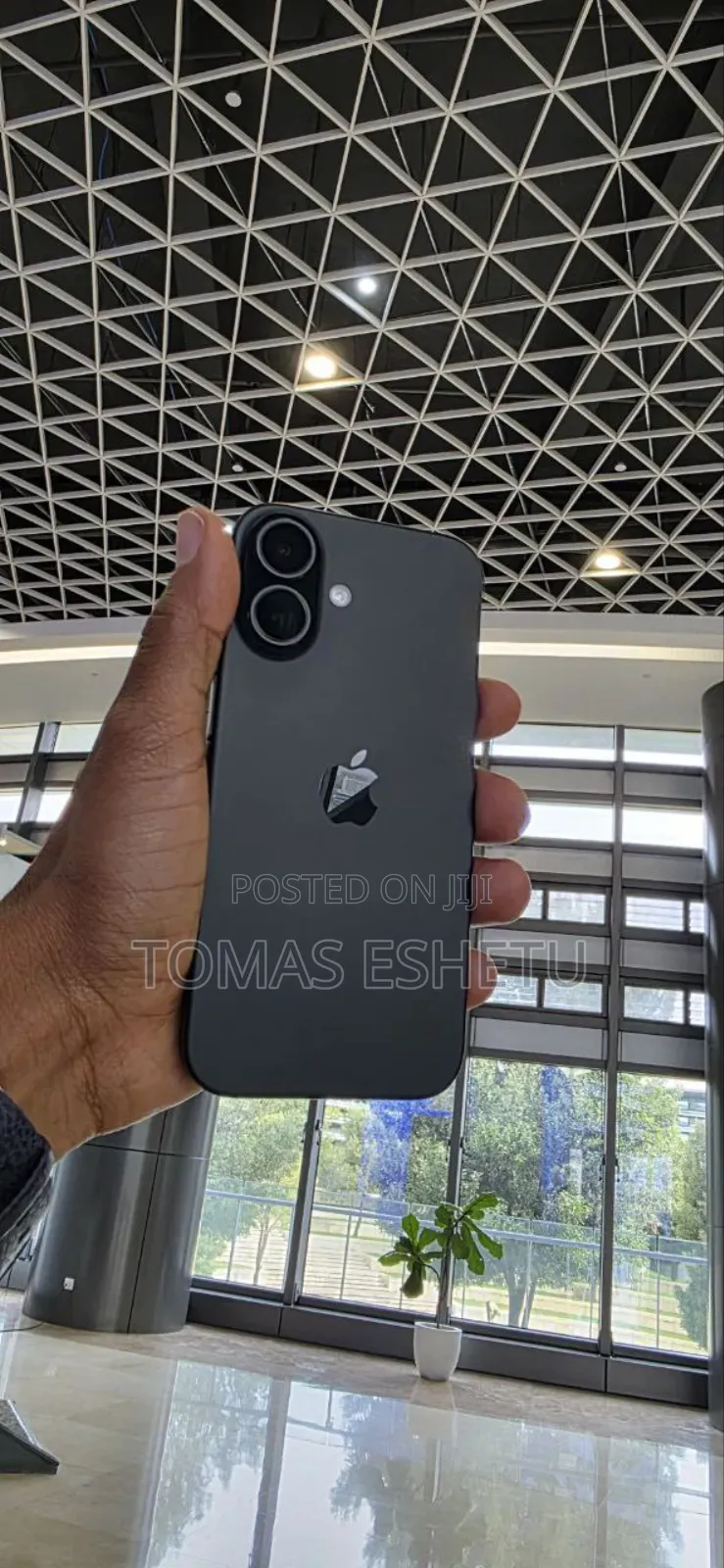 New Apple iPhone 16 128 GB Black