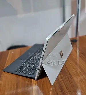 New Laptop Microsoft Surface Pro 7 8GB Intel Core I5 SSD 128GB